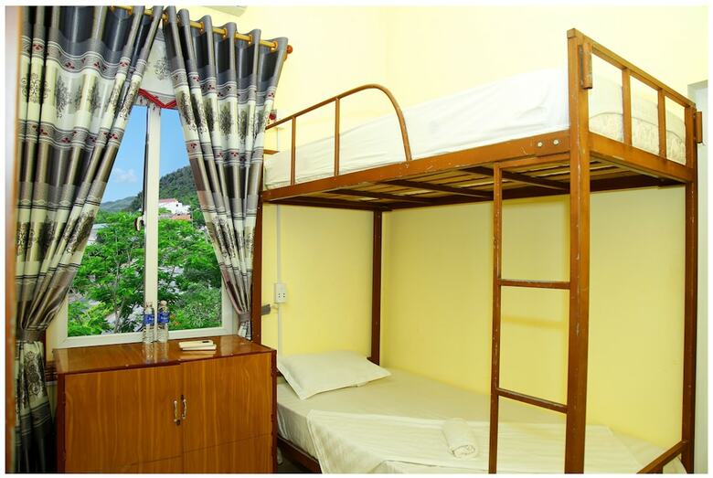 Hostal Hoan Chau Homestay