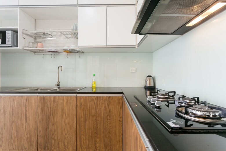 Rivergate Apartment