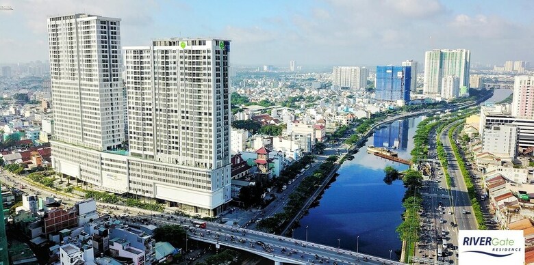 Rivergate Apartment