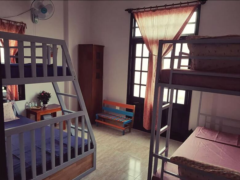 Hotel Little Home Hostel Nha Trang