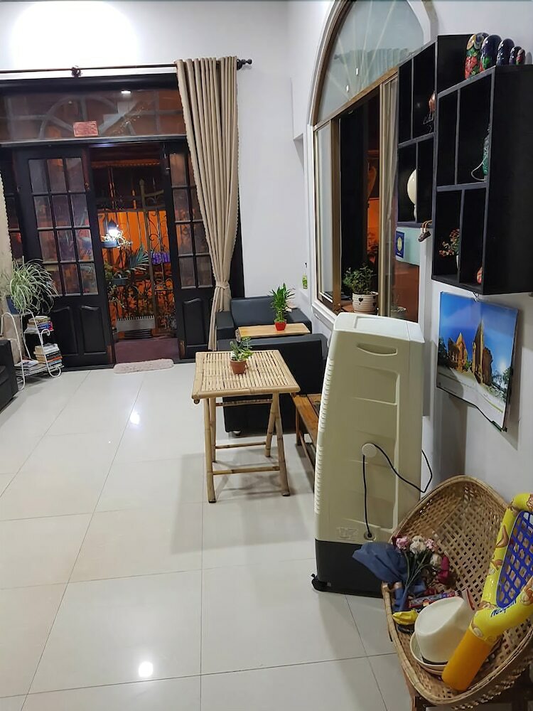 Hotel Little Home Hostel Nha Trang