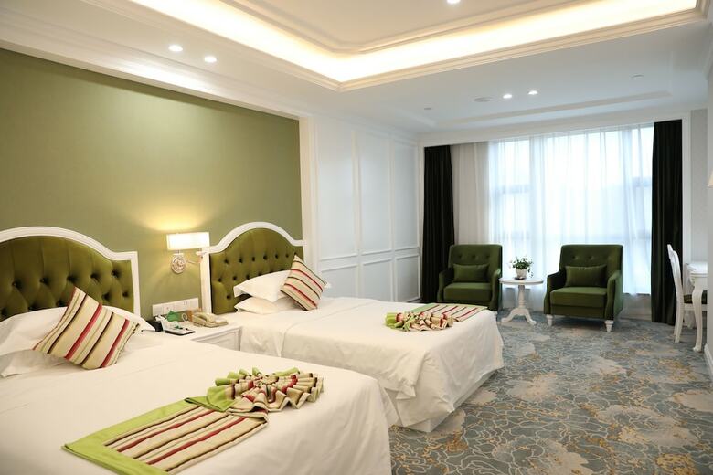 Fuzhou Meilun Hotel