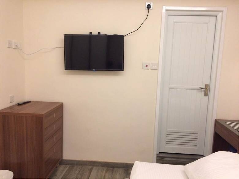 Hotel Tong Luo Wan Hostel