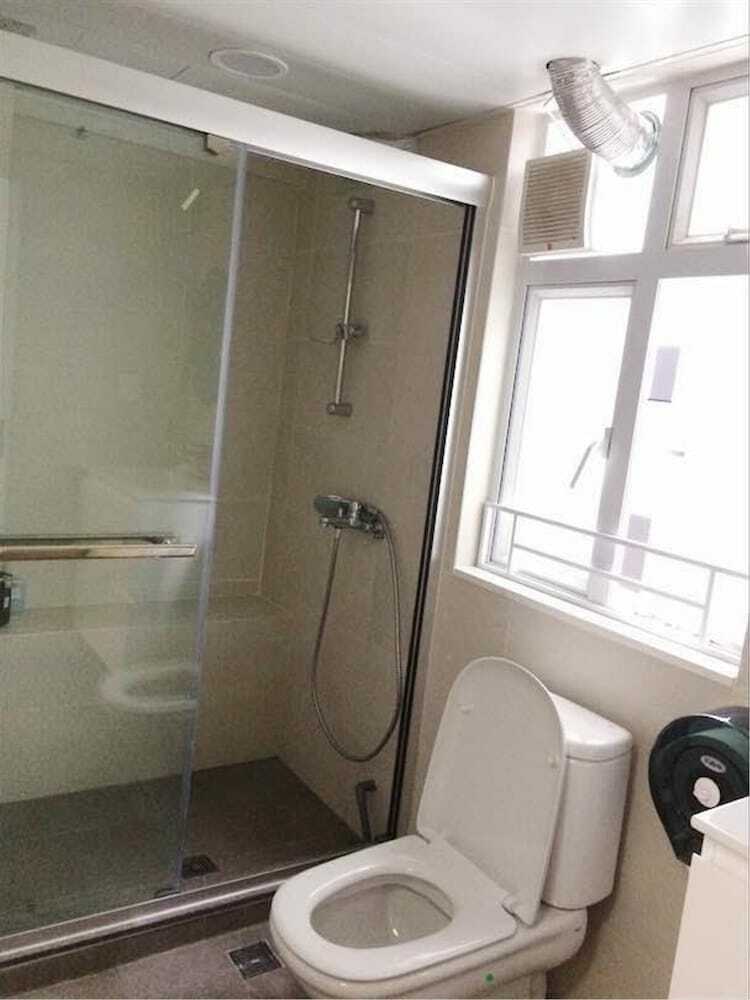 Hotel Tong Luo Wan Hostel