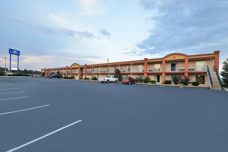 Motel Americas Best Value Inn & Suites Williamstown