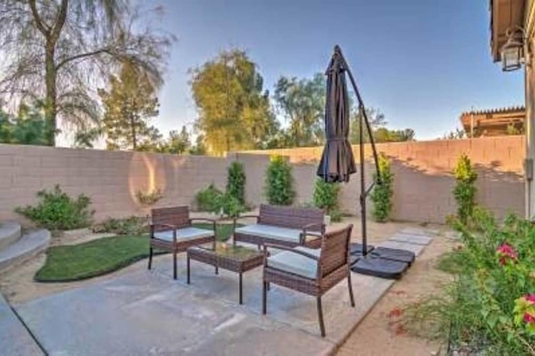 Updated 4br Home In Palm Desert