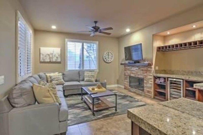 Updated 4br Home In Palm Desert