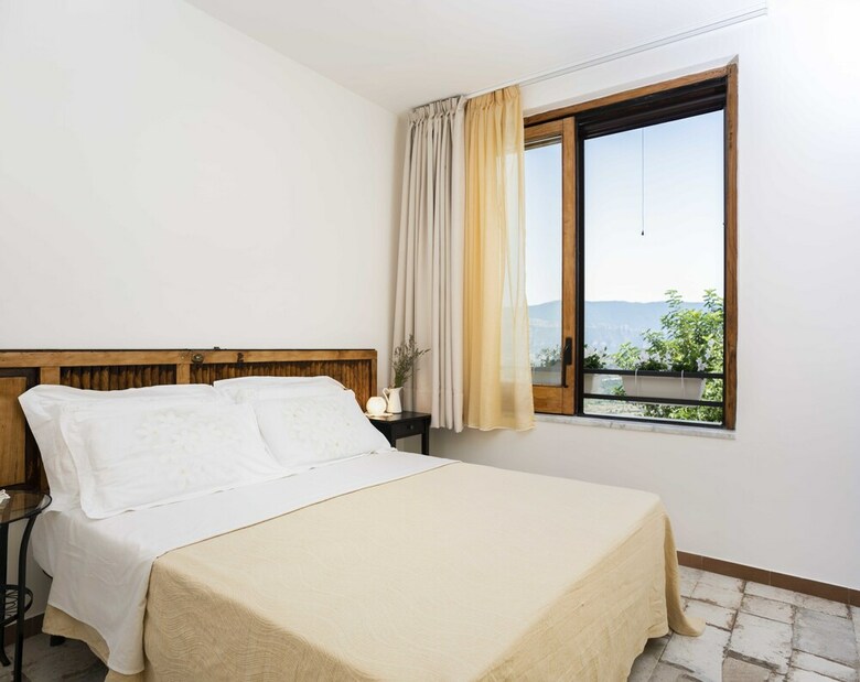 Albachiara Casa Di Campagna B&B
