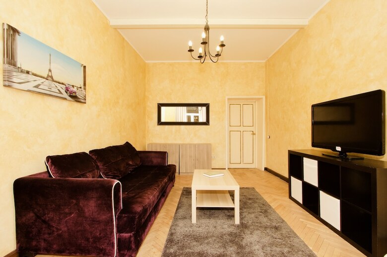 Luxkv Apartment On Teterenskiy