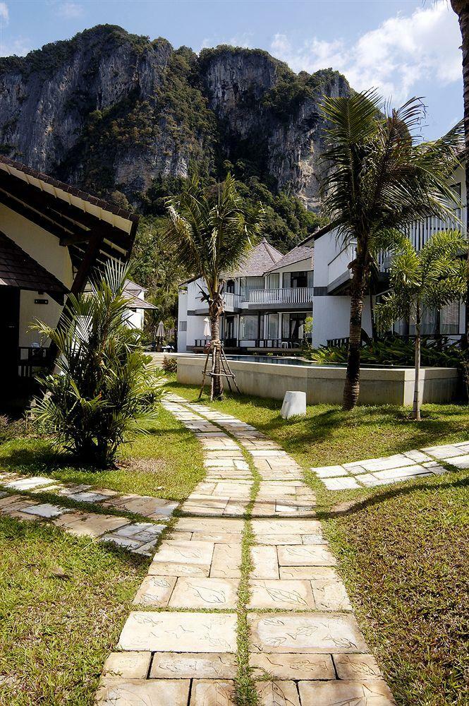 Hotel Peace Laguna Resort & Spa