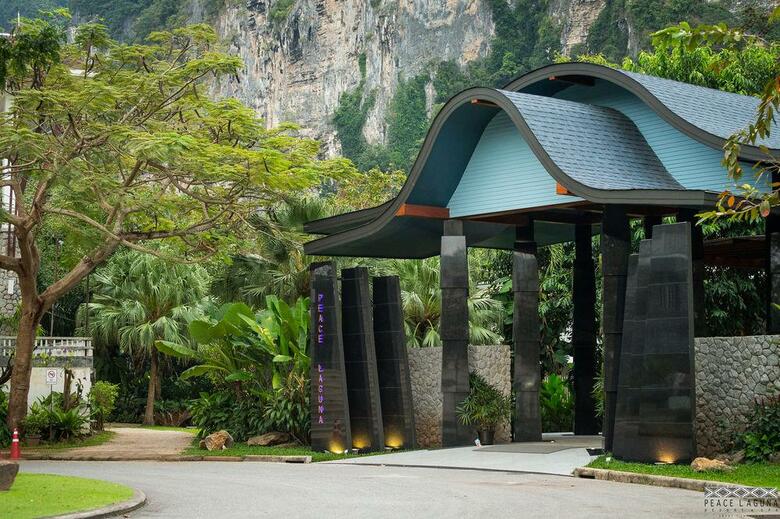 Hotel Peace Laguna Resort & Spa