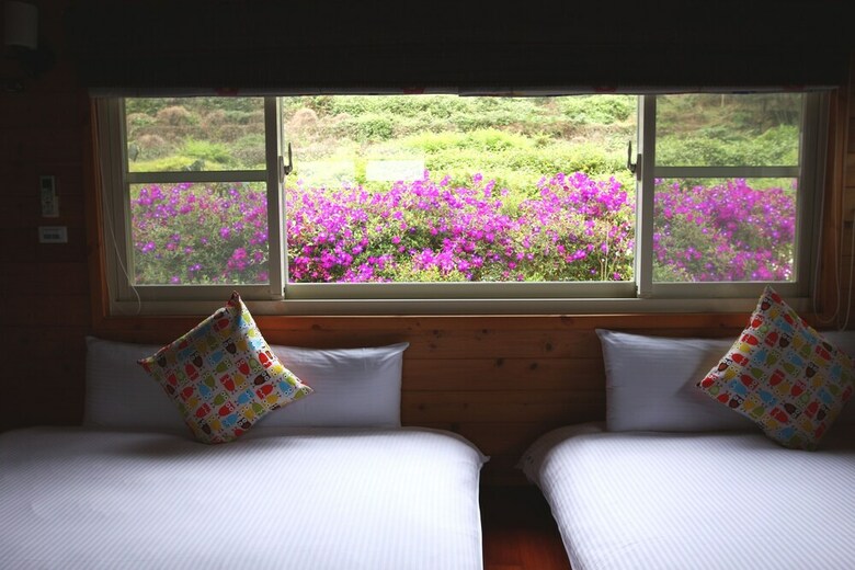 Hotel Sitou Flora's House B&B