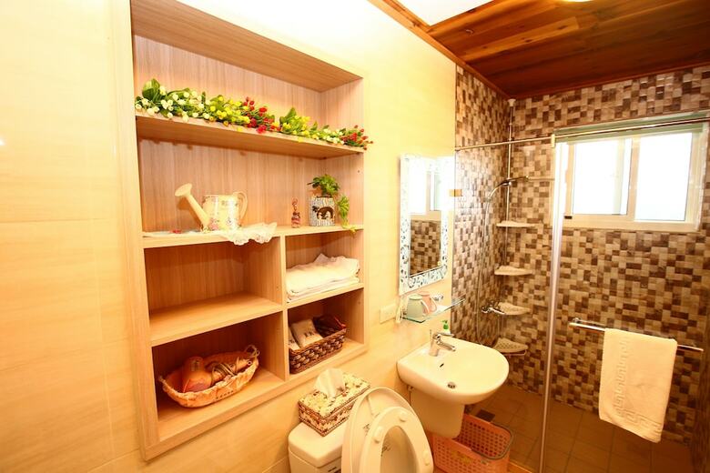 Hotel Sitou Flora's House B&B