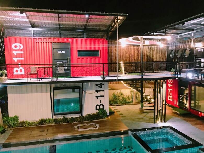 Hotel Beach Box Resort Hua Hin
