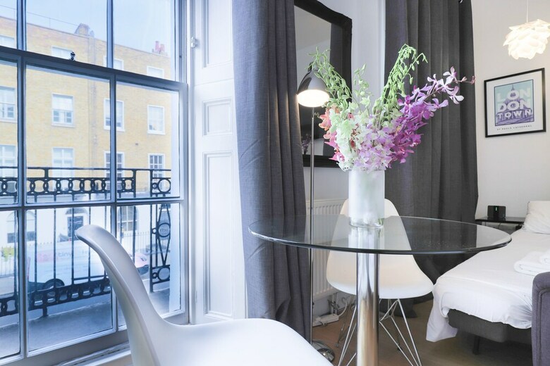 Modern And Bright 1 Bed Apartment In Marylebone
