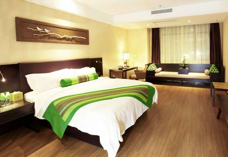 Relaxed Season Hotel Longcheng Branch