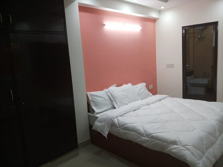 Hotel Jana Residency