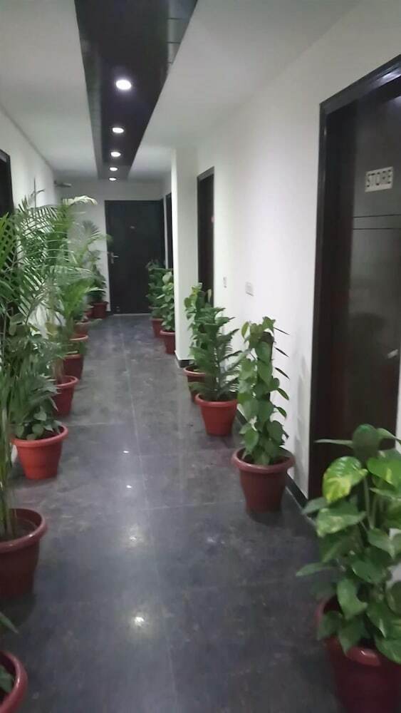 Hotel Jana Residency
