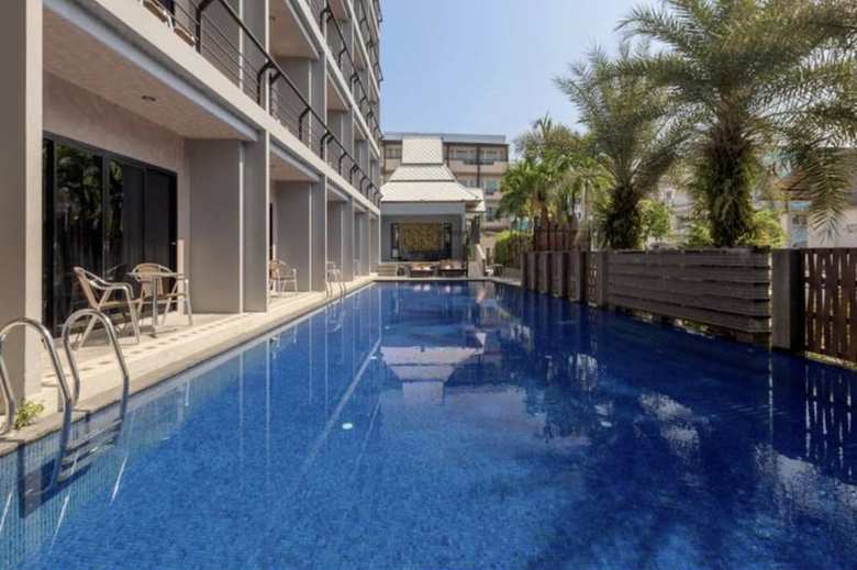 Hostal Ang Mor Lao Poshtel - Adults Only