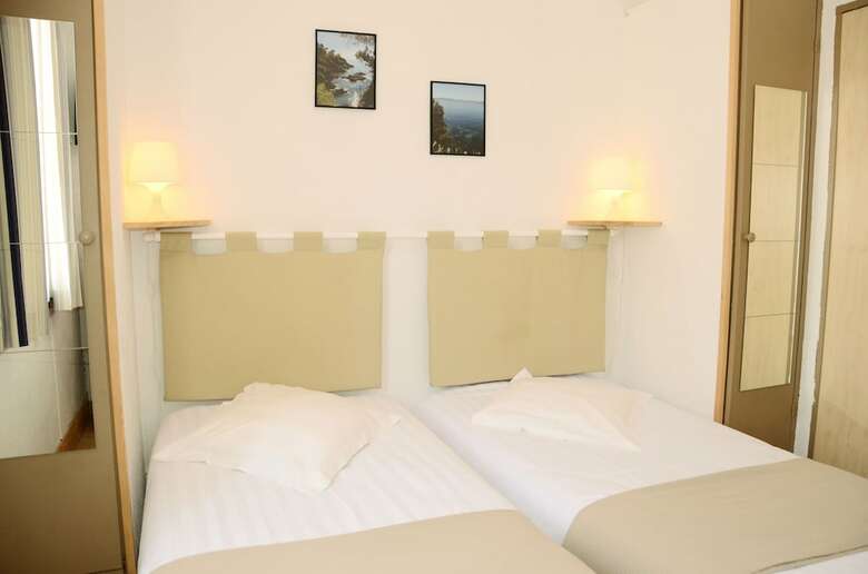 Hotel H�tel L'oustaou