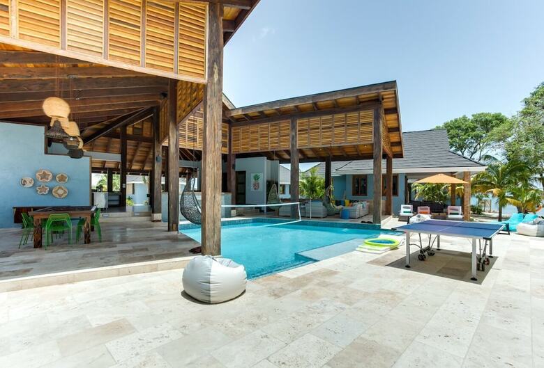 Villa The Enclave- Private Island