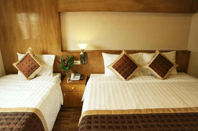 Vang Vieng Central Park Hotel