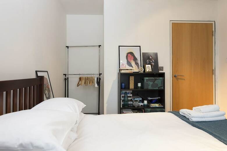 Apartamentos 1 Bedroom East London Balcony Flat