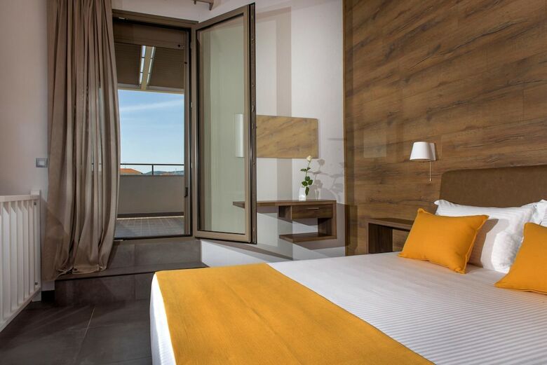 Apartamentos Corali Luxury Villas