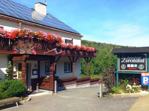Hostal Ferienhotel Zwotatal