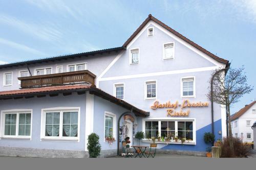Hostal Hotel Gasthof Pension Riebel