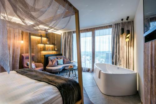 Wander- Und Wellnesshotel H�ttenhof