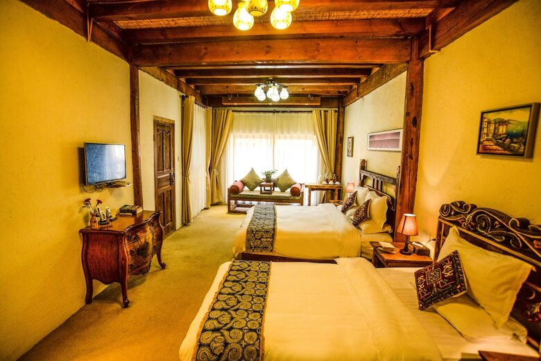 Shangrila E-outfutting Boutique Hotel