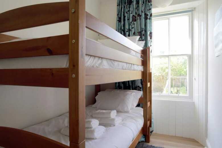 3 Bedroom Apartment With Private Entrance