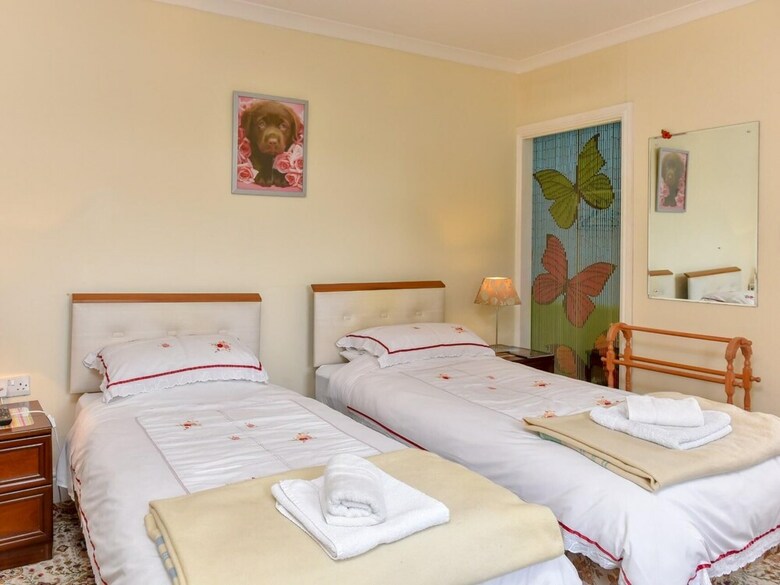 Bed & Breakfast Warren Guest House