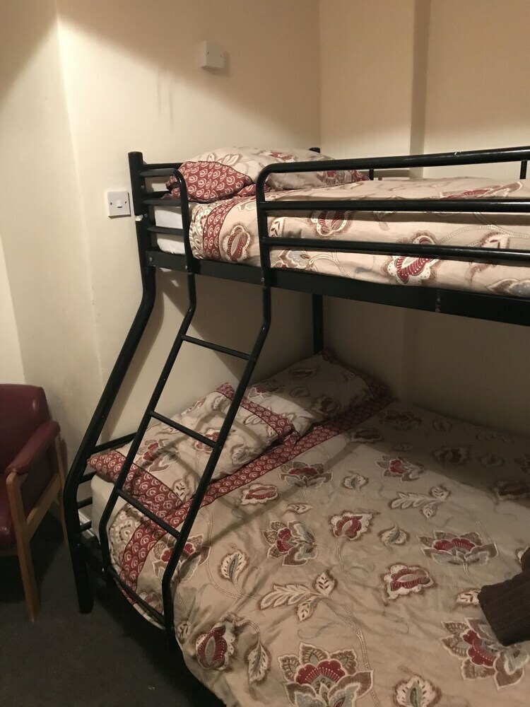 Hotel The Merlin