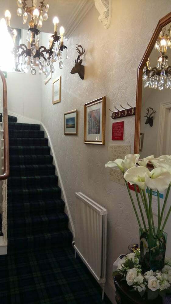 Hotel Crawfords Guest House