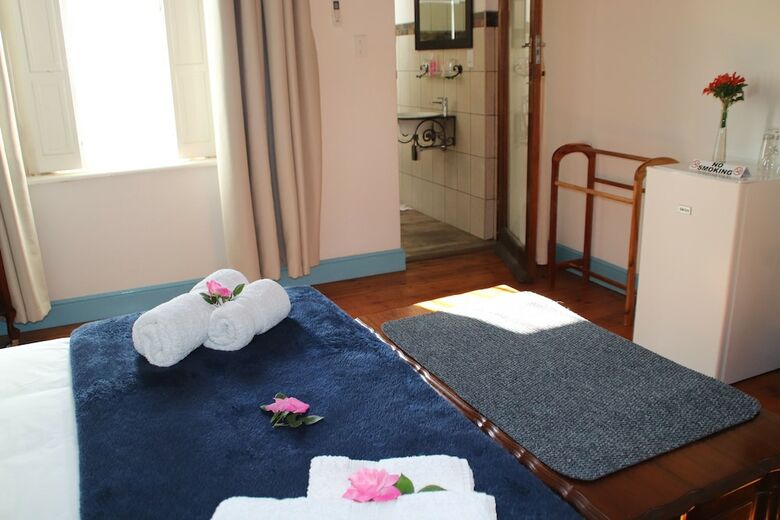 Hotel Petal's Place Guest House