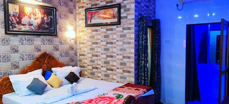 Hotel Royal Island