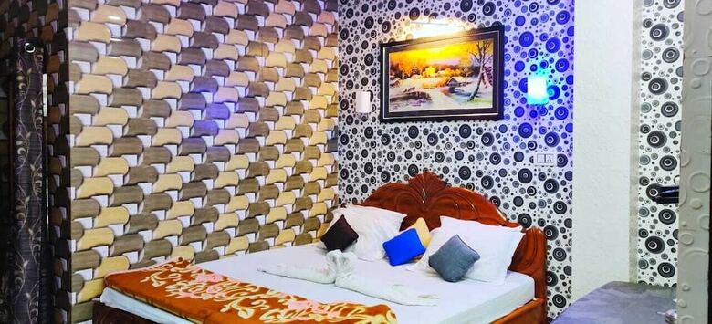 Hotel Royal Island