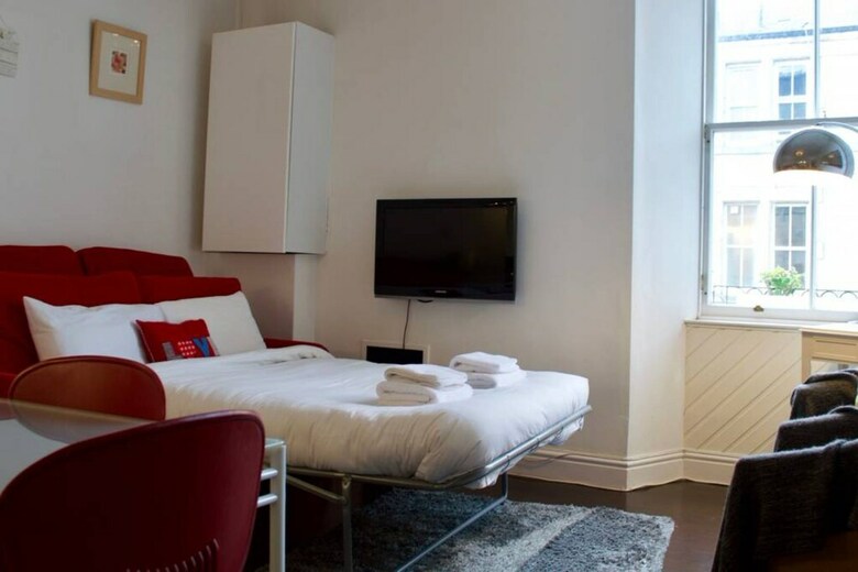 Apartamentos 2 Bedroom Flat Near Edinburgh City Centre