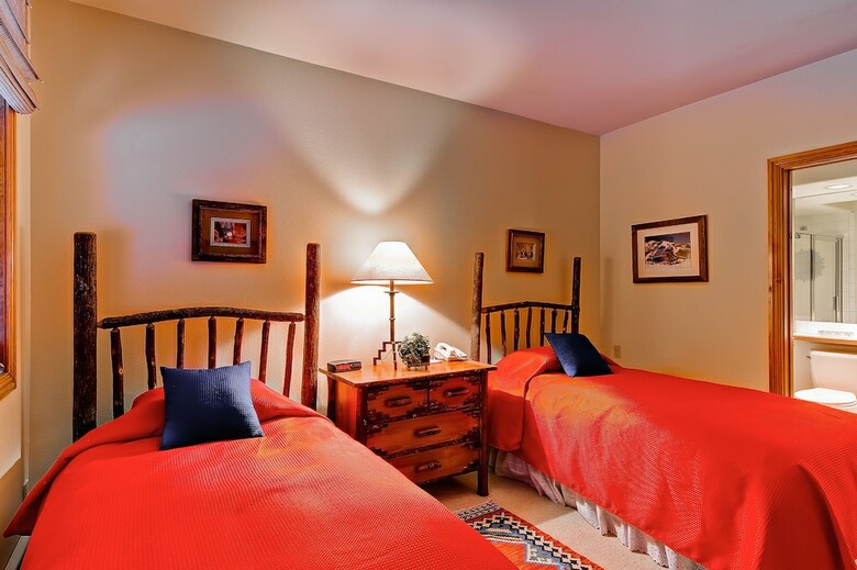 Ironwood Townhomes By Steamboat Resorts