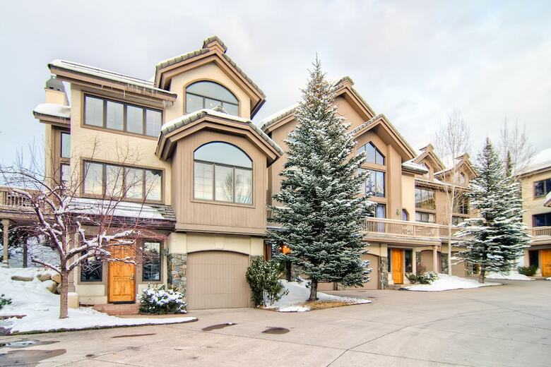 Ironwood Townhomes By Steamboat Resorts