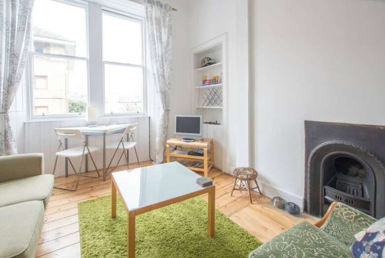 Apartamentos 2 Bedroom Flat Near City Centre
