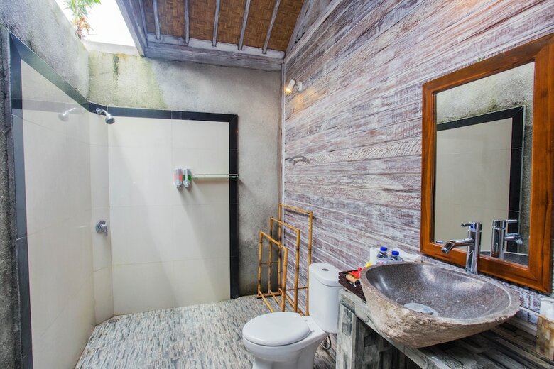 Hotel The Syron Huts Lembongan