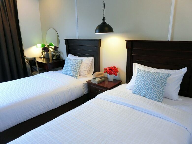 Bloom Boutique Hotel And Cafe