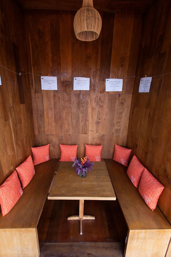 Hostal Draper Startup House For Entrepreneurs