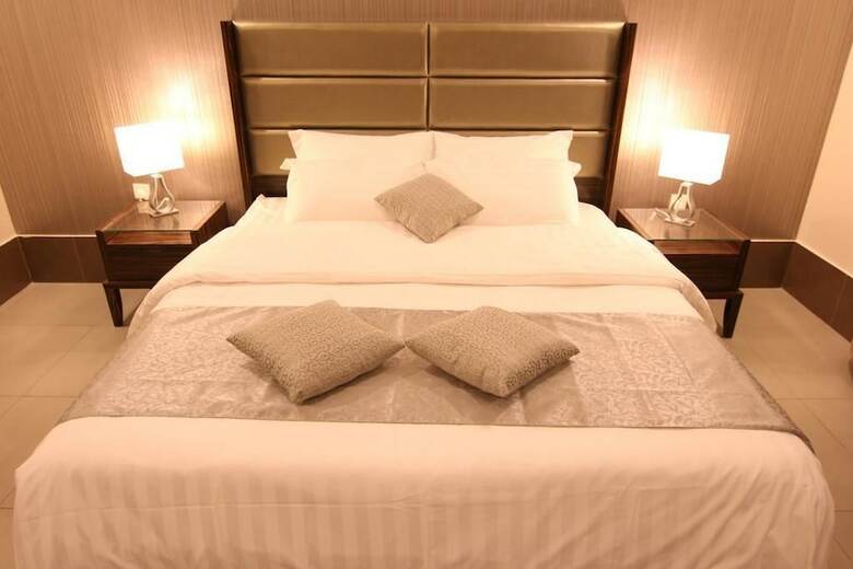 Fakhamet Al Hamra Hotel Apartments
