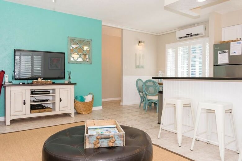 Am Beach Place Unit 3