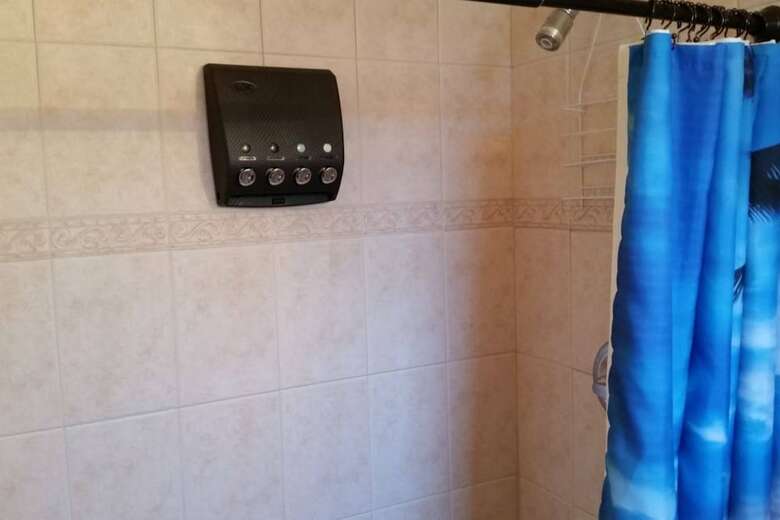 Beautiful Lakeview Sunsets Resort - 3br