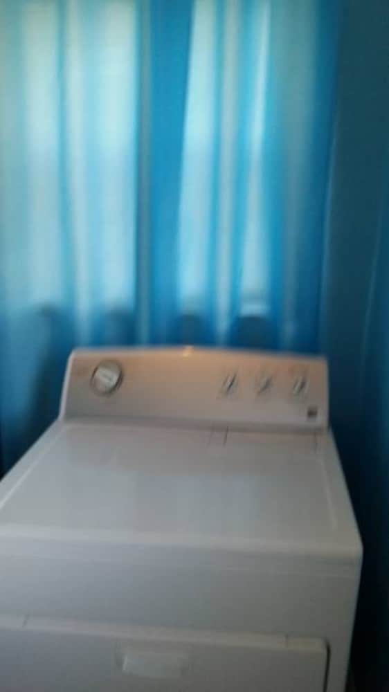 Beautiful Lakeview Sunsets Resort - 3br